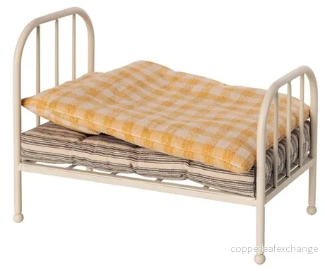 Maileg vintage-säng, Teddy junior