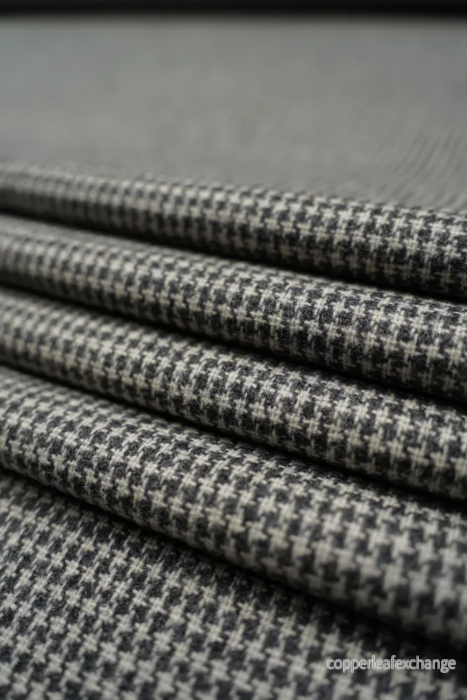 Deadstock – Italian – Suit Wool – Dogtooth – Black, White – DK87