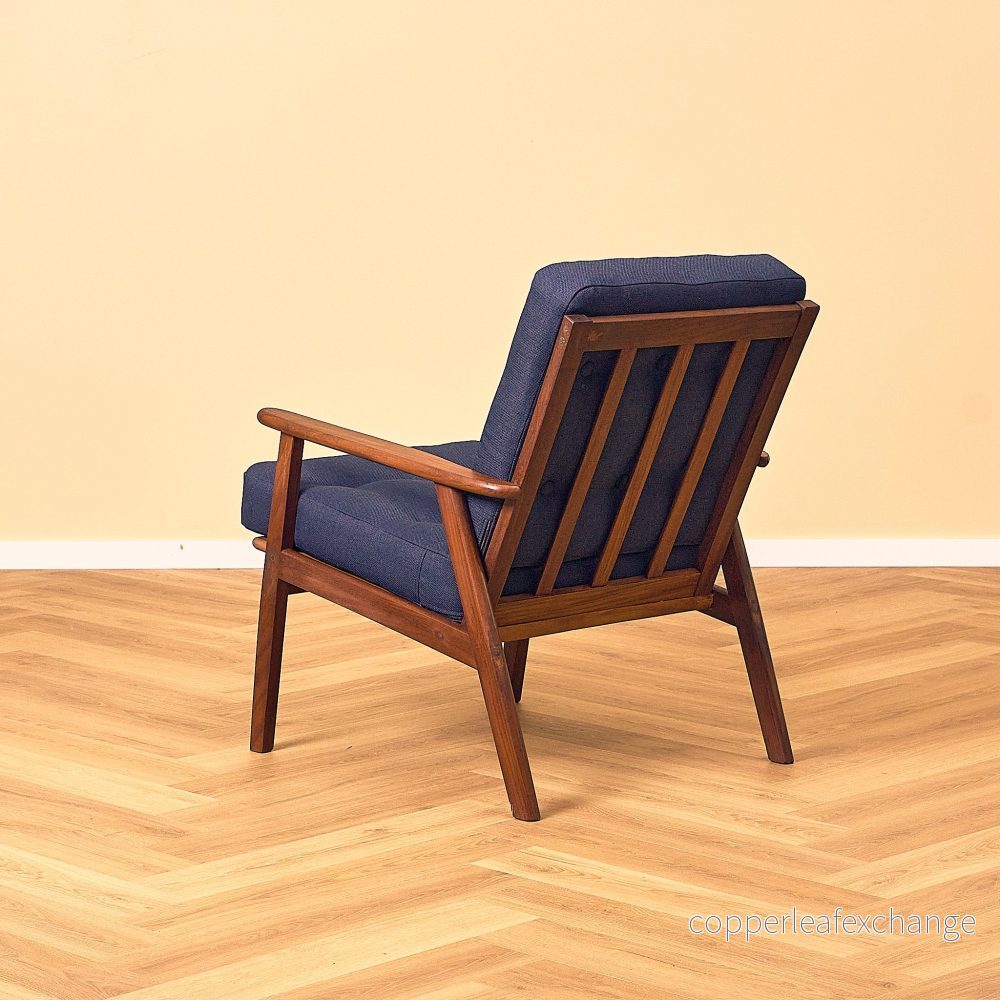 Danish armchair in walnut - Bild 2