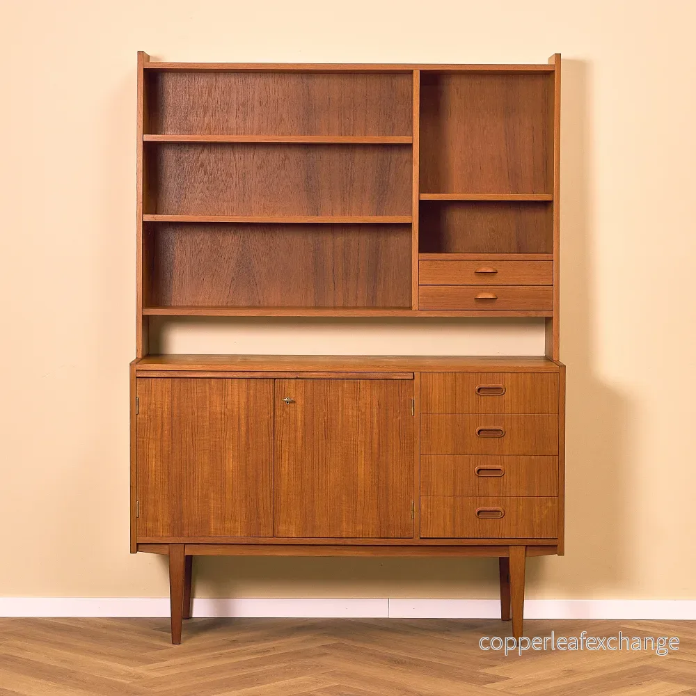 Svensk bokhylla i teak Svensk bokhylla i teak