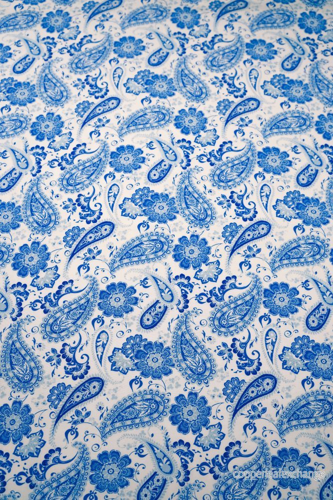 Made by Gårda Textil – Silk – Crêpe de Chine – Just Paisley – Blue/White Made by Gårda Textil – Silk – Crêpe de Chine – Just Paisley – Blue/White