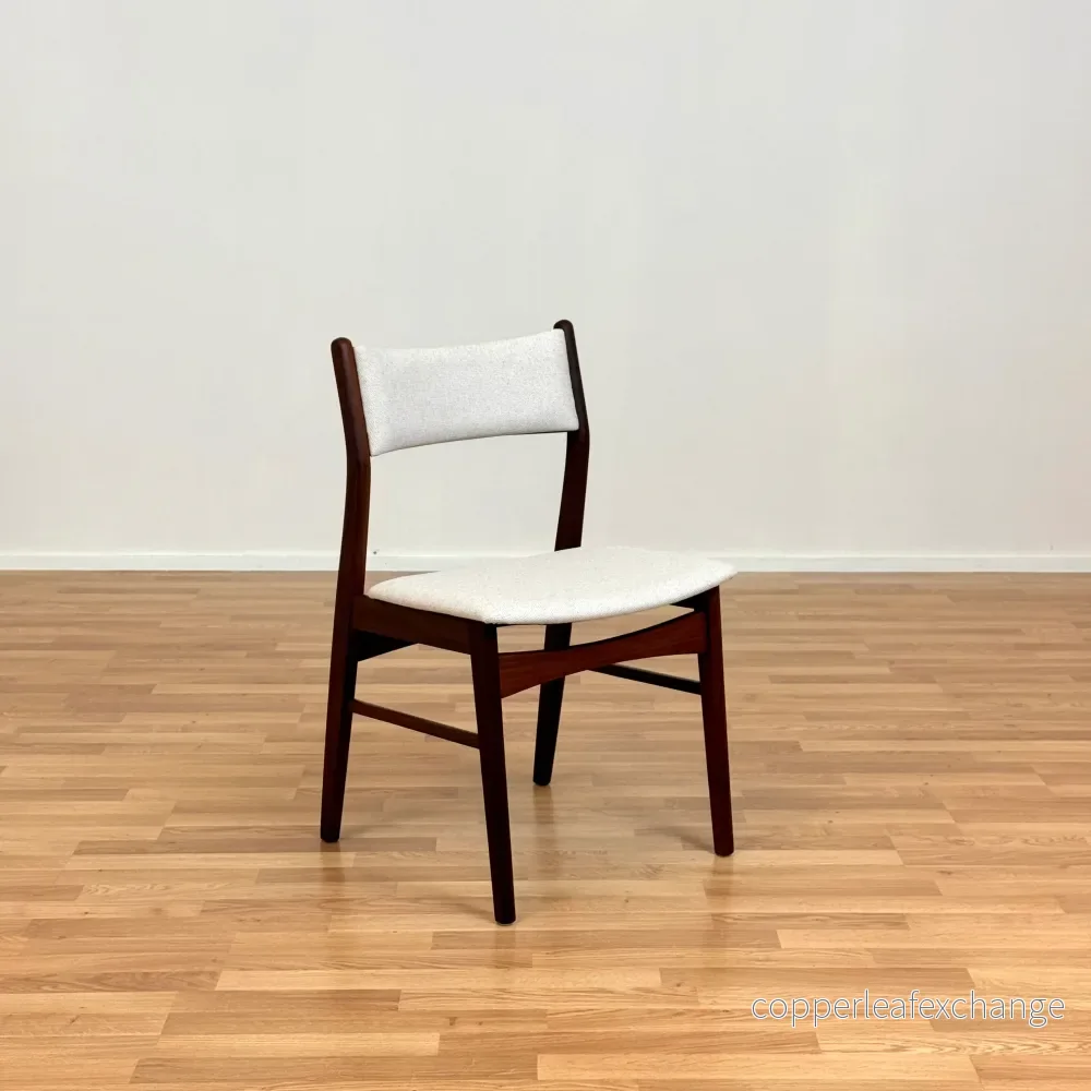 Matstol i teak, SAX, Danmark Matstol i teak, SAX, Danmark