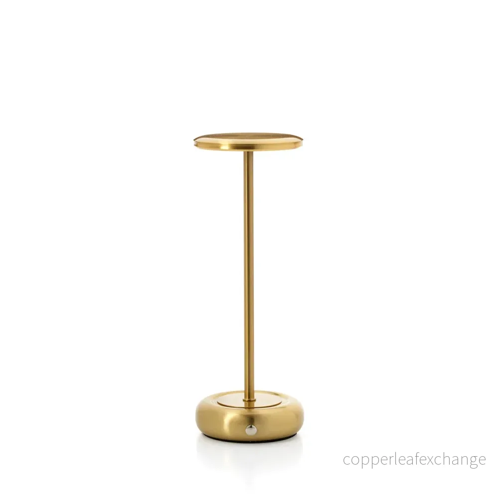 THE SMOOTH OPERATOR LED TABLE LAMP THE SMOOTH OPERATOR LED TABLE LAMP