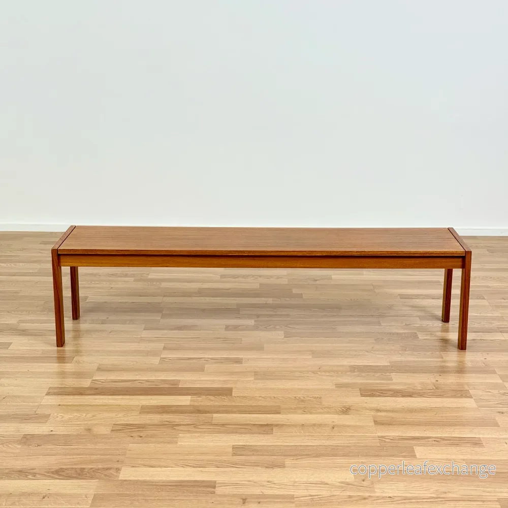 Sideboard/TV-bänk i teak, 1950-60-tal, Sverige