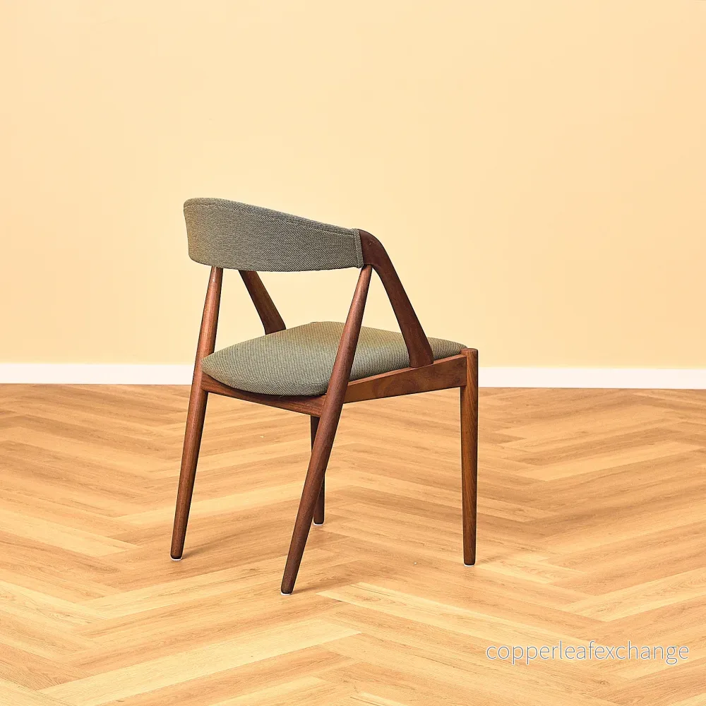 Walnut Dining Chair, Model 31 by Kai Kristiansen - Bild 3