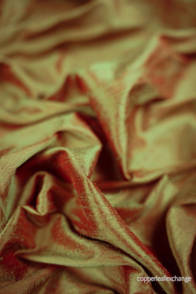 Thai silk – Structure – Red, Green – Grinch