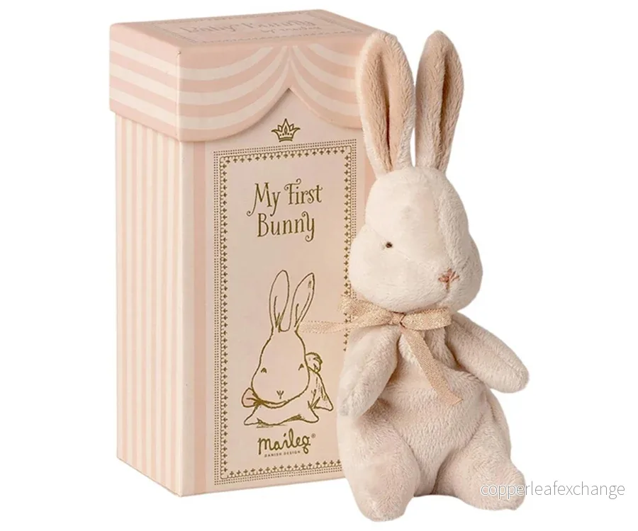 Maileg – Kanin i fin ask, My first bunny gosedjur, rosa