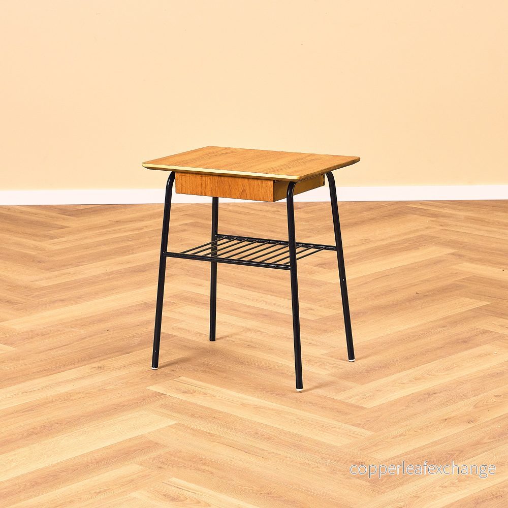 Svensk sängbord i teak