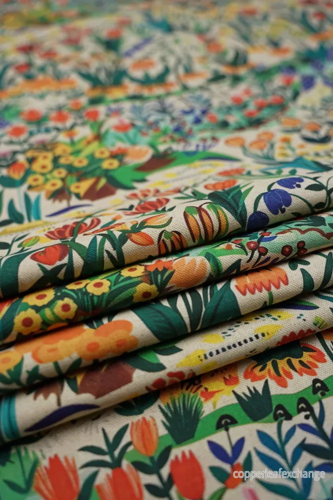 Jugend – Patterned – Upholstery fabric – Curtain fabric – Tulip field – Green