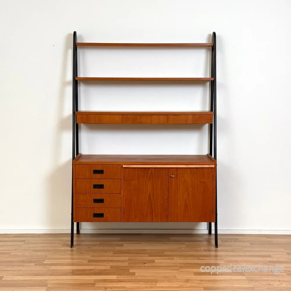 Bokhylla i teak av AB Svenska Ramfabriken, 1950-60-tal, Sverige
