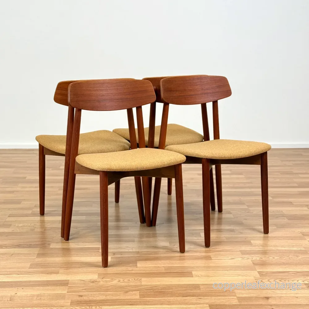 Set om 4 matstolar i teak av Harry Østergaard, 1950-60-tal, Danmark
