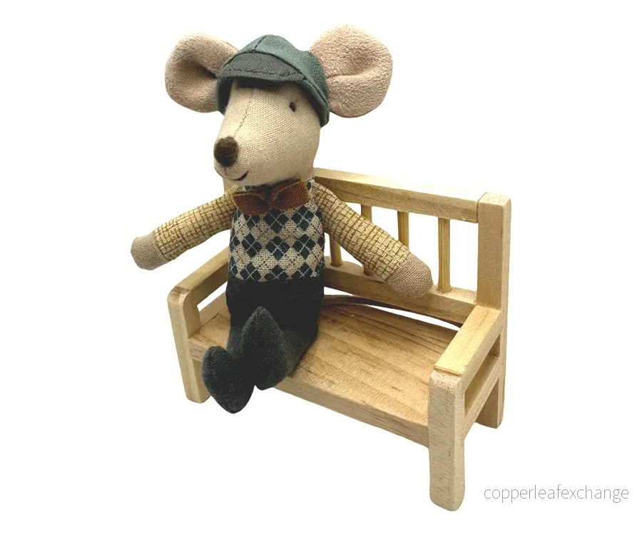 Miniatyr – Liten träbänk i miniatyr, bänk i trä / soffa för dockhus - Bild 2
