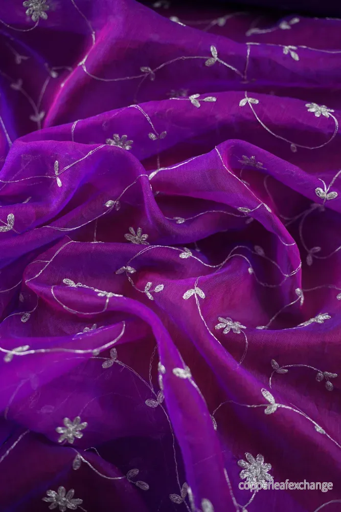 Vintage – Embroidered – Silk Organza – Silver – Purple – VS41