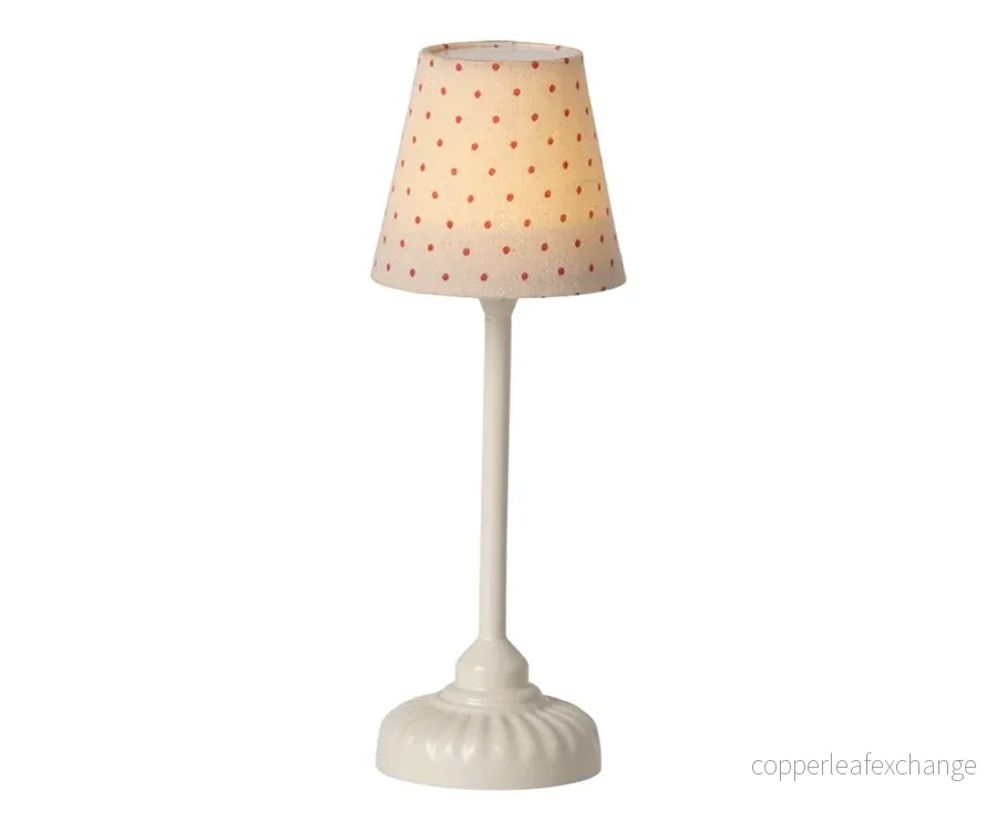 Maileg – Liten lampa miniatyr, golvlampa till dockhus prickig vit / sand - Bild 2
