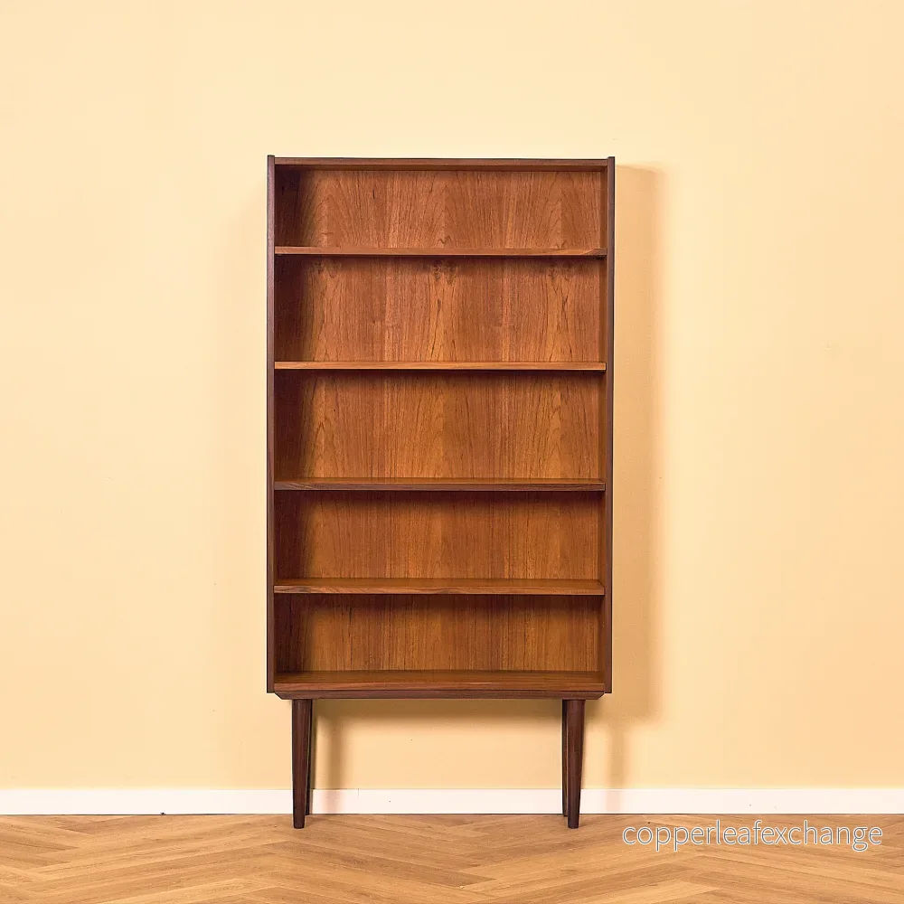 Danish bookshelf in teak and walnut