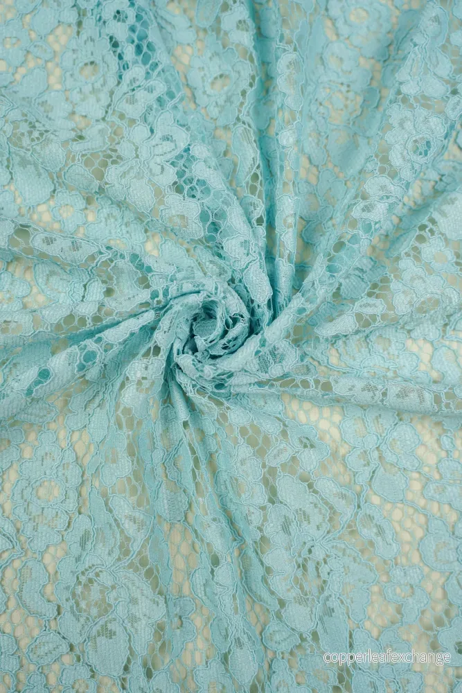 Lace – Heavy – Flowers – Light Blue – 013