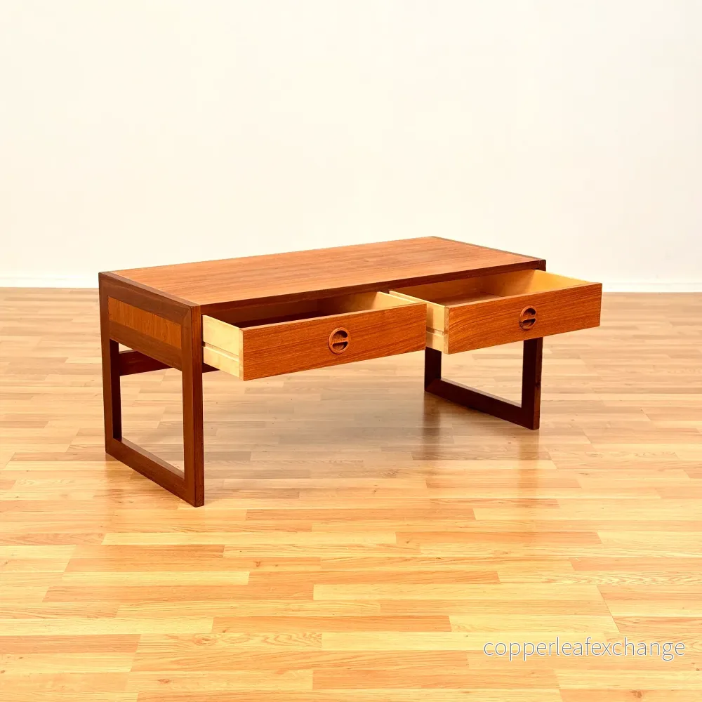 Svenskt sidobord i teak av Arne Wahl Iversen för IKEA - Bild 2