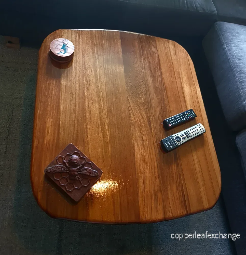 Vardagsrums bord / soffbord i massiv teak