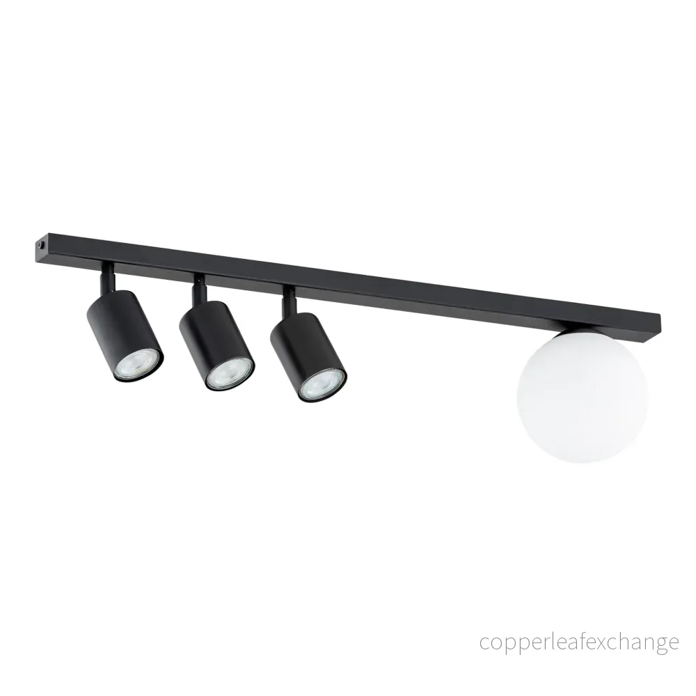 TAKLAMPA BASTER 4 – Spotlights med glob TAKLAMPA BASTER 4 – Spotlights med glob