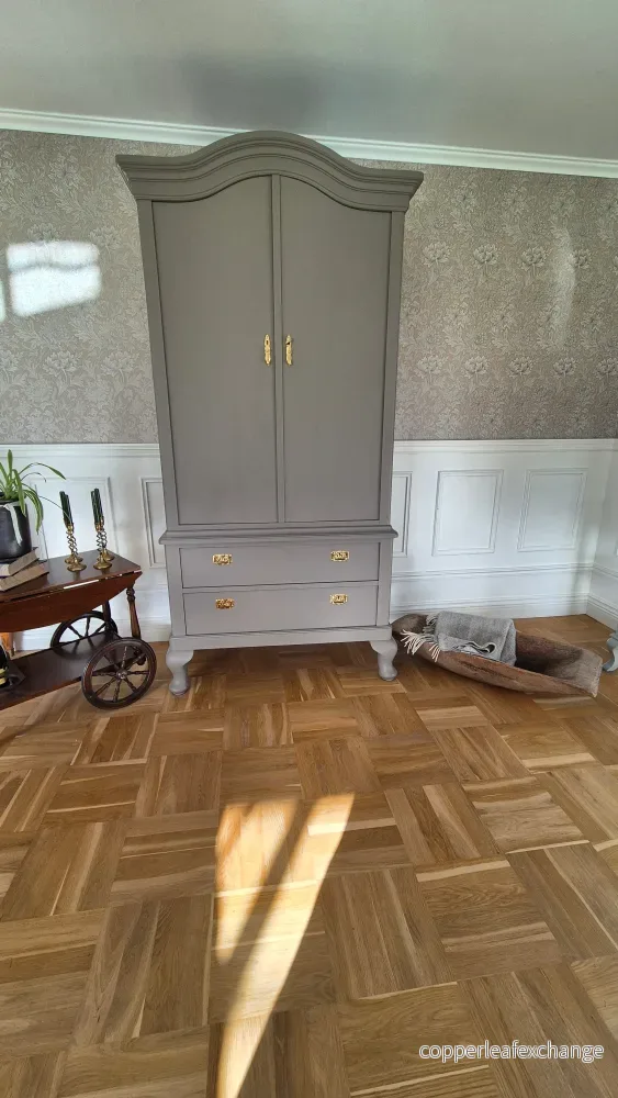 Linneskåp eller klädskåp - Bild 2