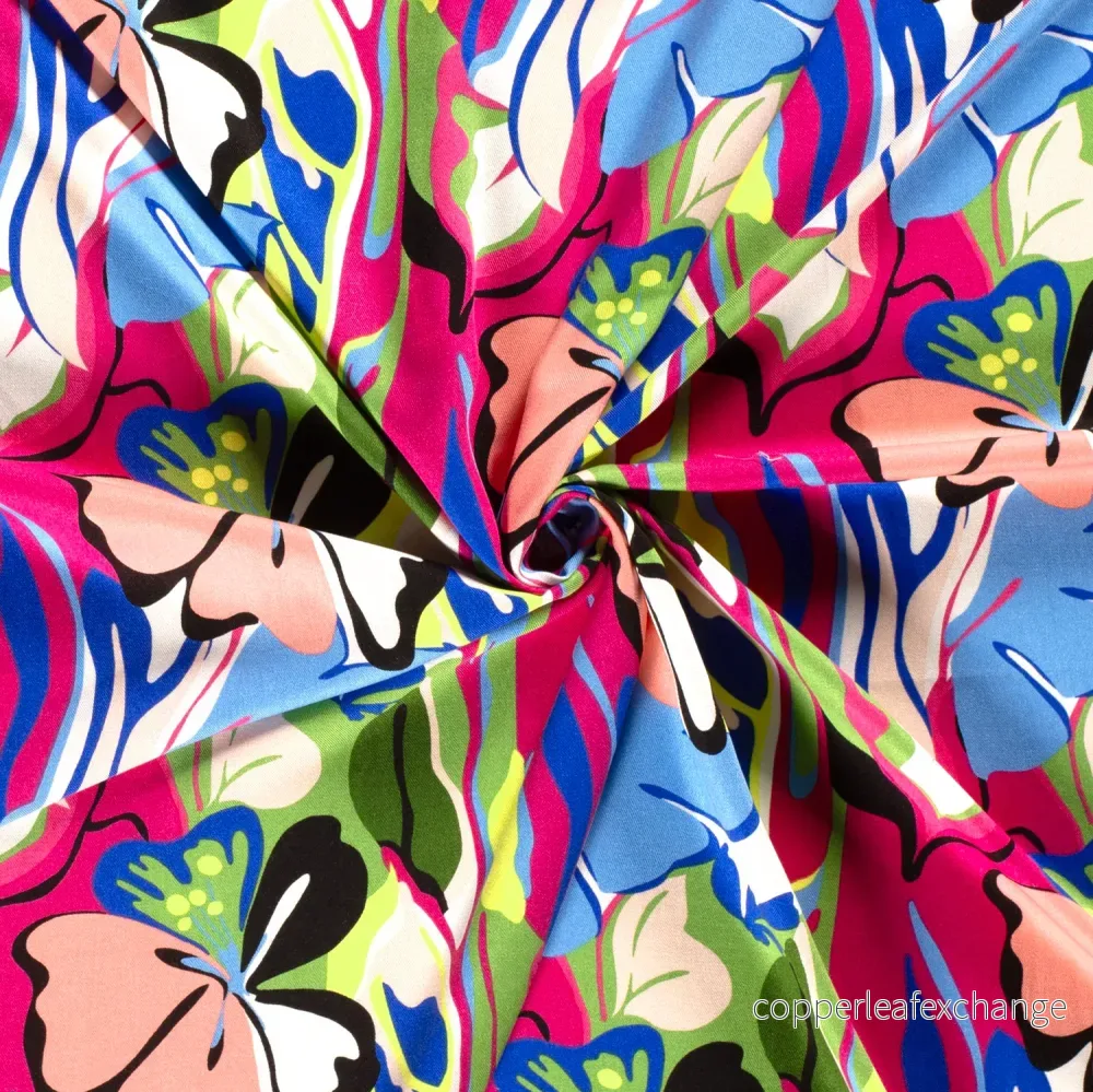 Patterned Viscose - Twill - Abstract, Flowers - Multicolor, Blue - Bild 3