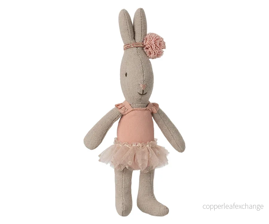 Maileg – Kanin micro ballerina med hårband, ballerinadräkt med tyllkjol, babykanin rosa