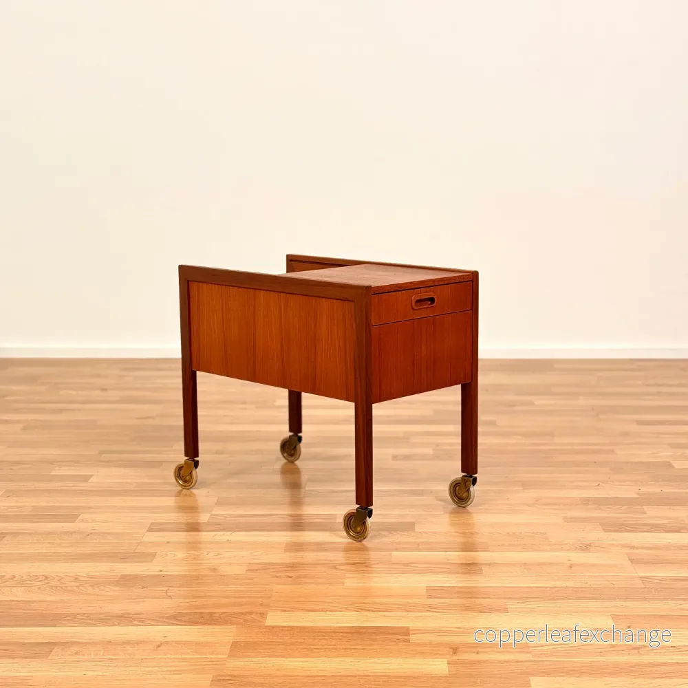 Sidobordet "Gerti" i teak av Bengt Ruda för IKEA, 1950-60-talet, Sverige