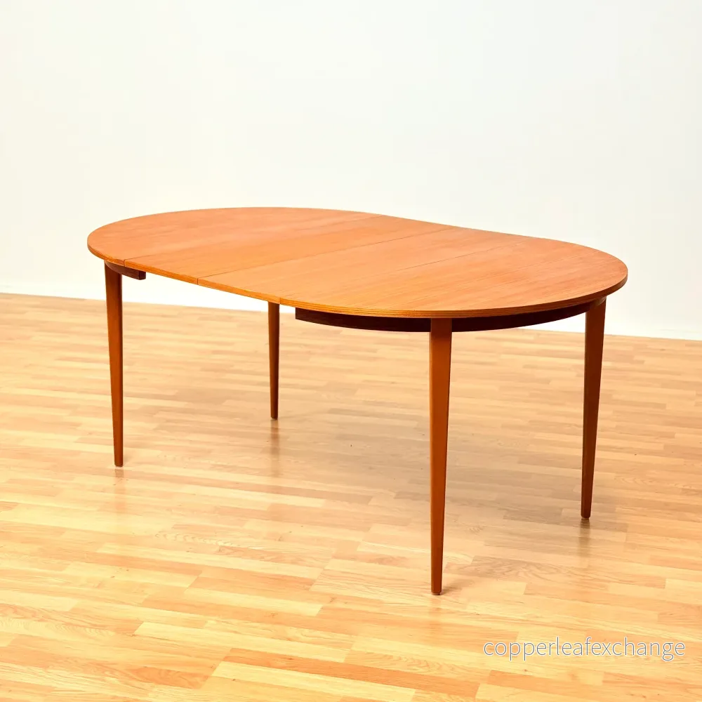 Svenskt runt matbord i teak och bok - Bild 2