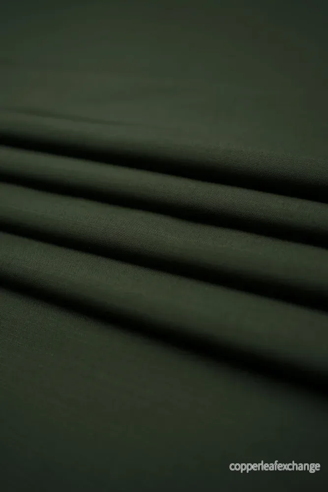 Suit wool – Italy – Luxury – Virgin wool – Super 120 – Forest green – 5134 Suit wool – Italy – Luxury – Virgin wool – Super 120 – Forest green – 5134