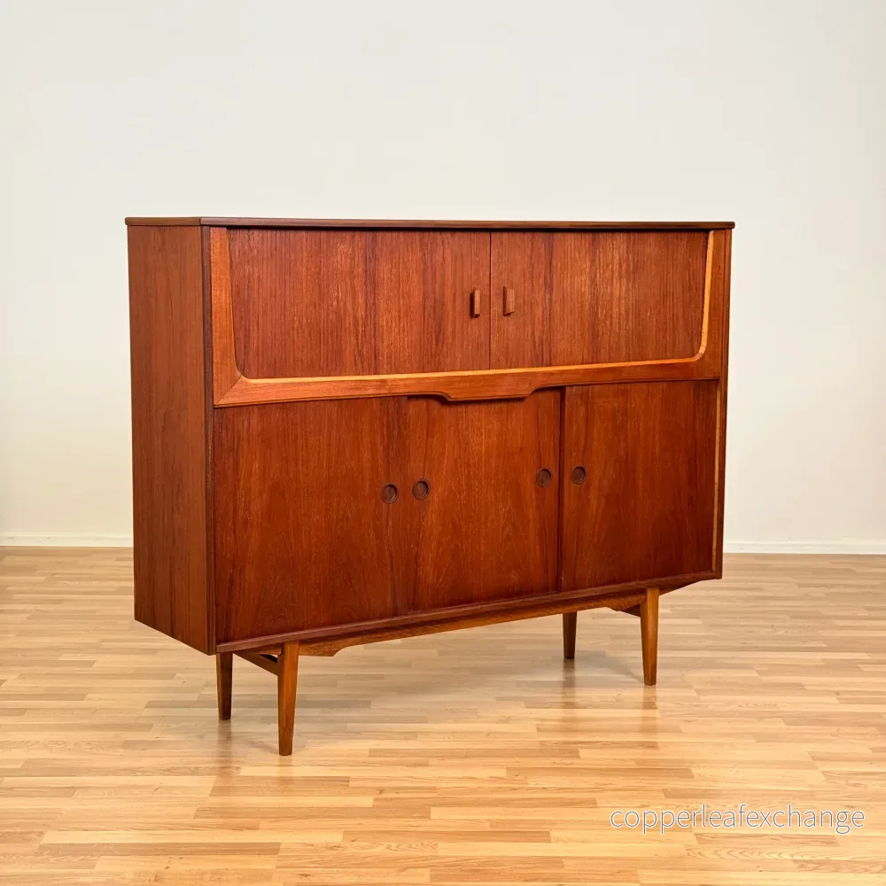Dansk högskåp i teak
