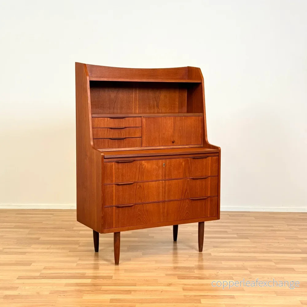 Sekretärskåp i teak, Danmark Sekretärskåp i teak, Danmark