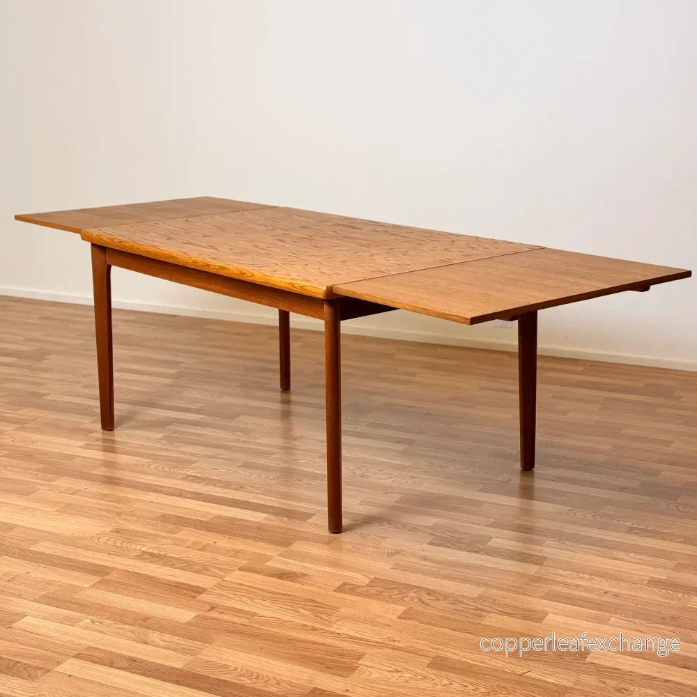 Matbord i ek och bok med dolda förlängningar, 1950-60-tal, Danmark - Bild 2
