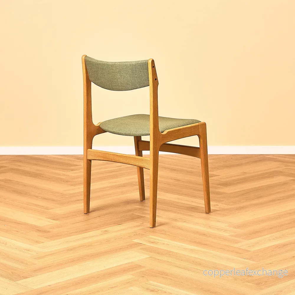 Danish set of 6 dining chairs in oak by Erik Buch for Nova Stolefabrik - Bild 3