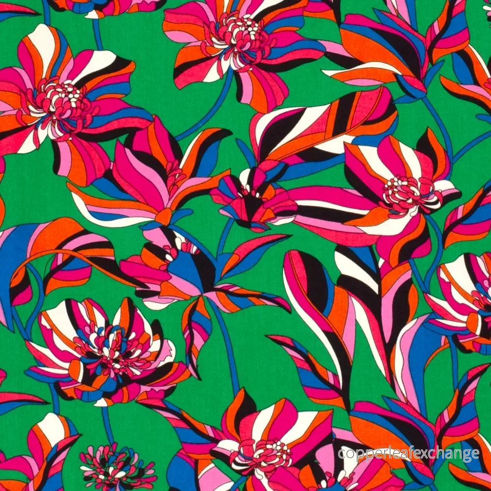 Patterned Viscose – Poplin – Flowers – Green Patterned Viscose – Poplin – Flowers – Green