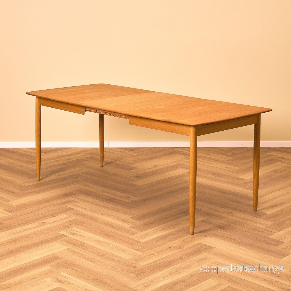 Svenskt matbord i teak och ek från AB Lammhults möbler - Bild 3