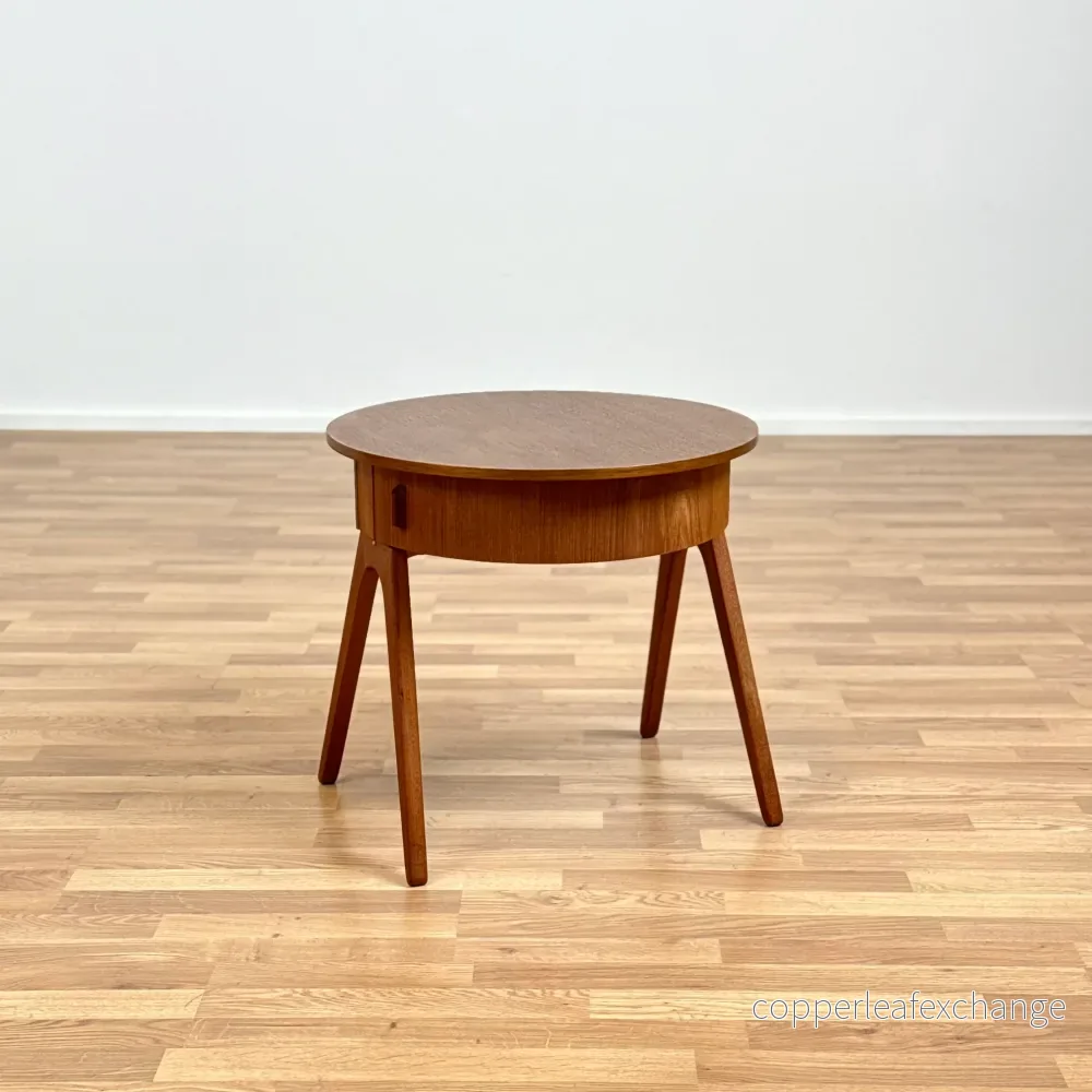 Litet runt bord i teak, 1950-60-tal, Danmark