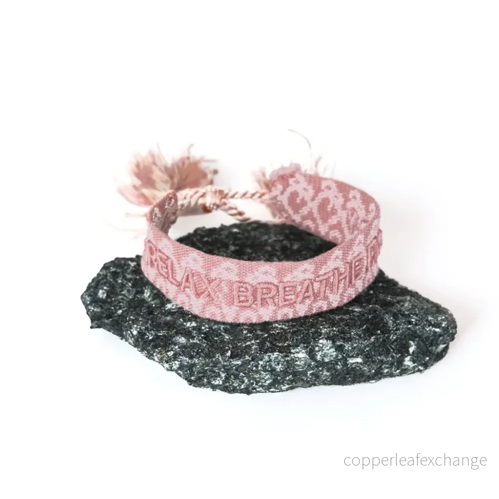 Boho-armband: Relax breathe enjoy Boho-armband: Relax breathe enjoy