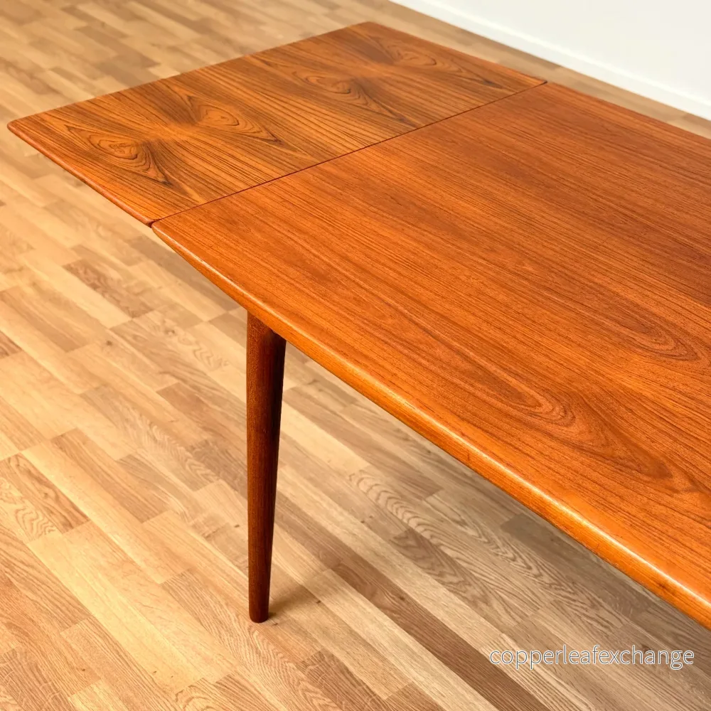 Matbord modell "371/ Boomerang" i teak av Alfred Christensen för Slagelse Møbelvaerk A/S, 1960-tal, Danmark - Bild 3