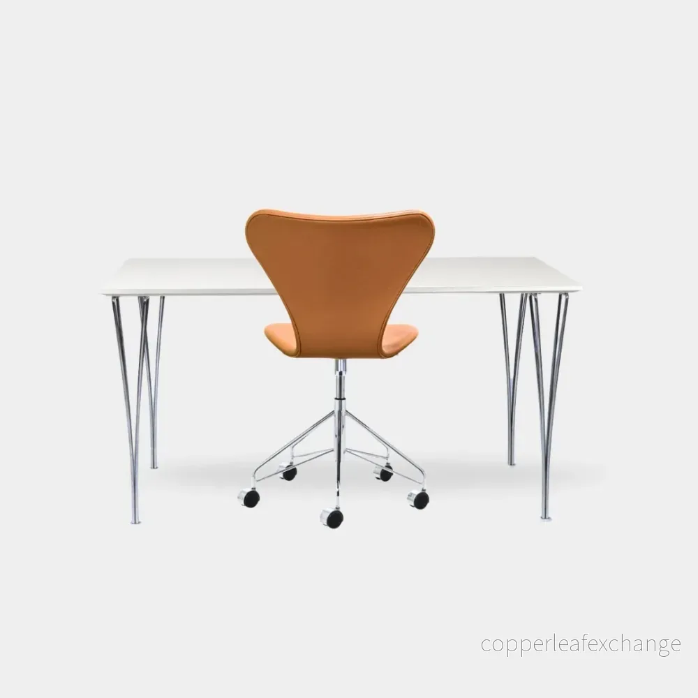 Arne Jacobsen Kontor 7’er stole – I cognac (Soft Læder) - Bild 2