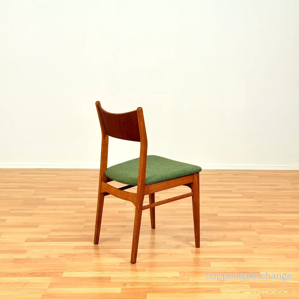 Svenskt set med 6 matstolar "Ole" i teak & ek från IKEA - Bild 3