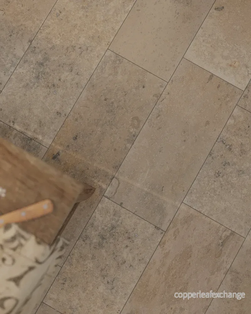 Jurakalksten Slipad Grå/Beige Materialprov - Bild 2
