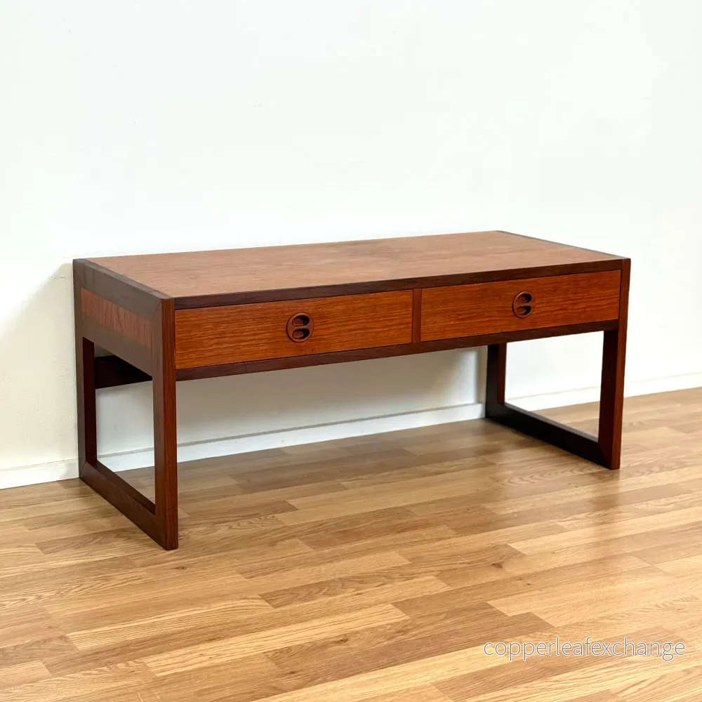 Låg bänk 'Varie' i teak av Arne Wahl Iversen för IKEA, 1950- och 60-talen, Sverige - Bild 2