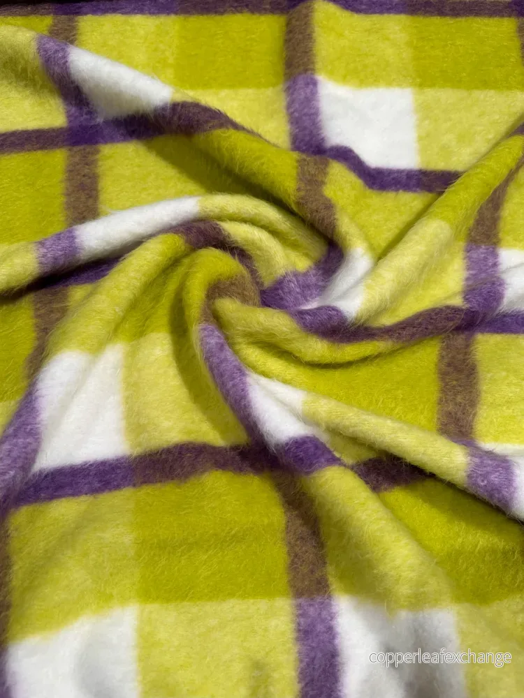 Deadstock – Fluffy – Coat – Large Check – Lime Green – Purple – DY30 Deadstock – Fluffy – Coat – Large Check – Lime Green – Purple – DY30