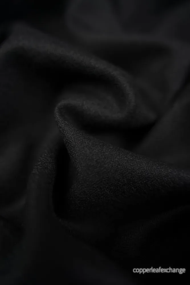 Wool crepe – Wool – Black – Nero
