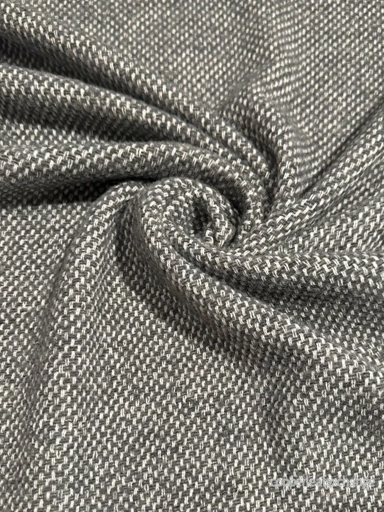 Deadstock – Coat – Structure – Coarse weave – Gray – Off-white – DY33 Deadstock – Coat – Structure – Coarse weave – Gray – Off-white – DY33