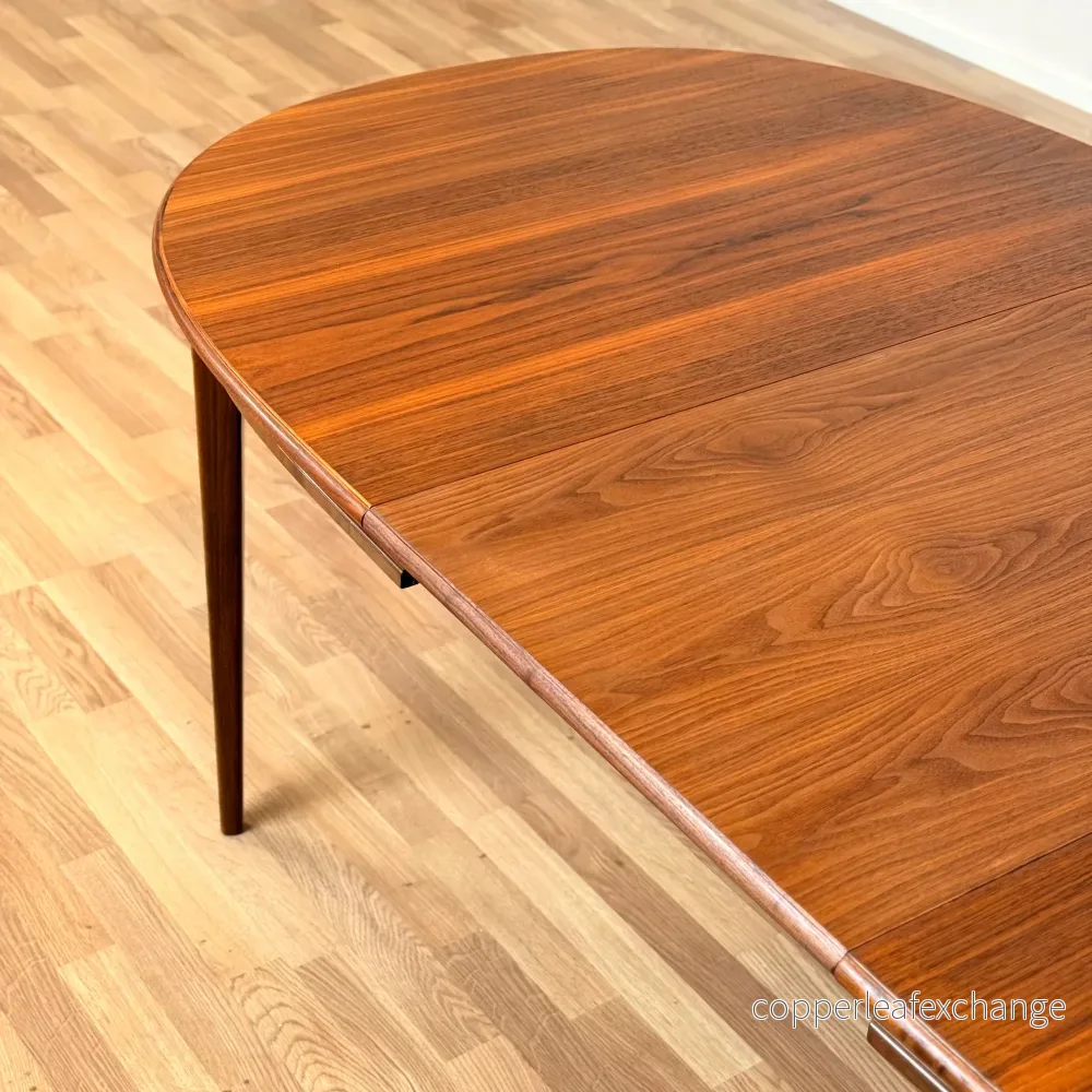Oval matbord i teak av Svante Skogh, 1950-60-tal, Sverige - Bild 3