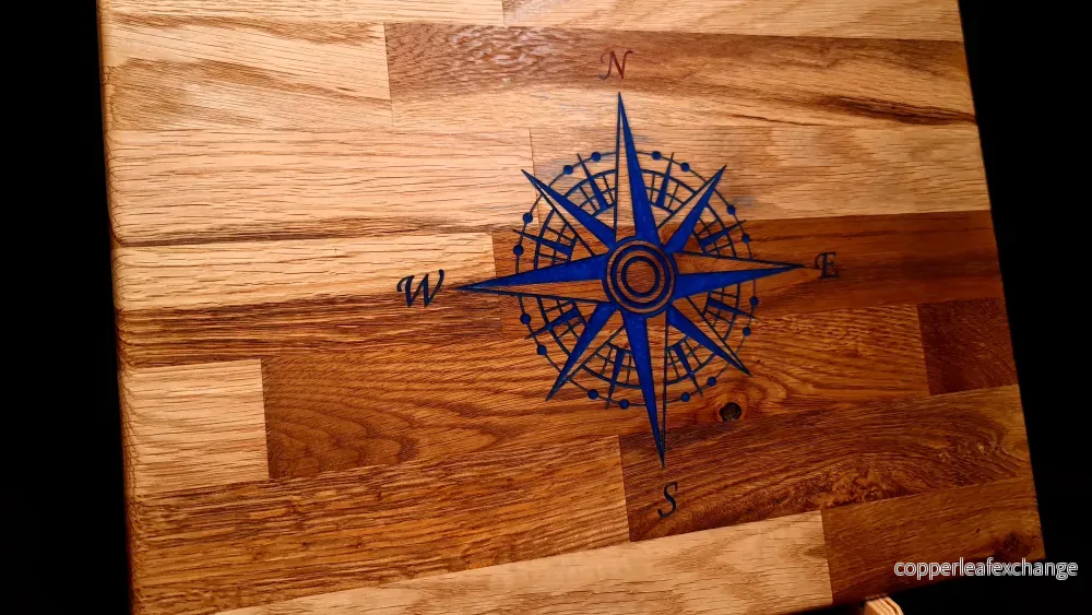 Kompass skärbräda med epoxy inlay - Bild 2