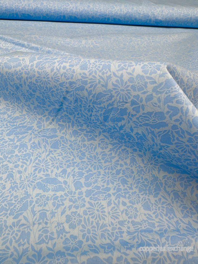 Liberty – Tana Lawn – Cotton – Pigment Collection – Poppy Day Sky Liberty – Tana Lawn – Cotton – Pigment Collection – Poppy Day Sky