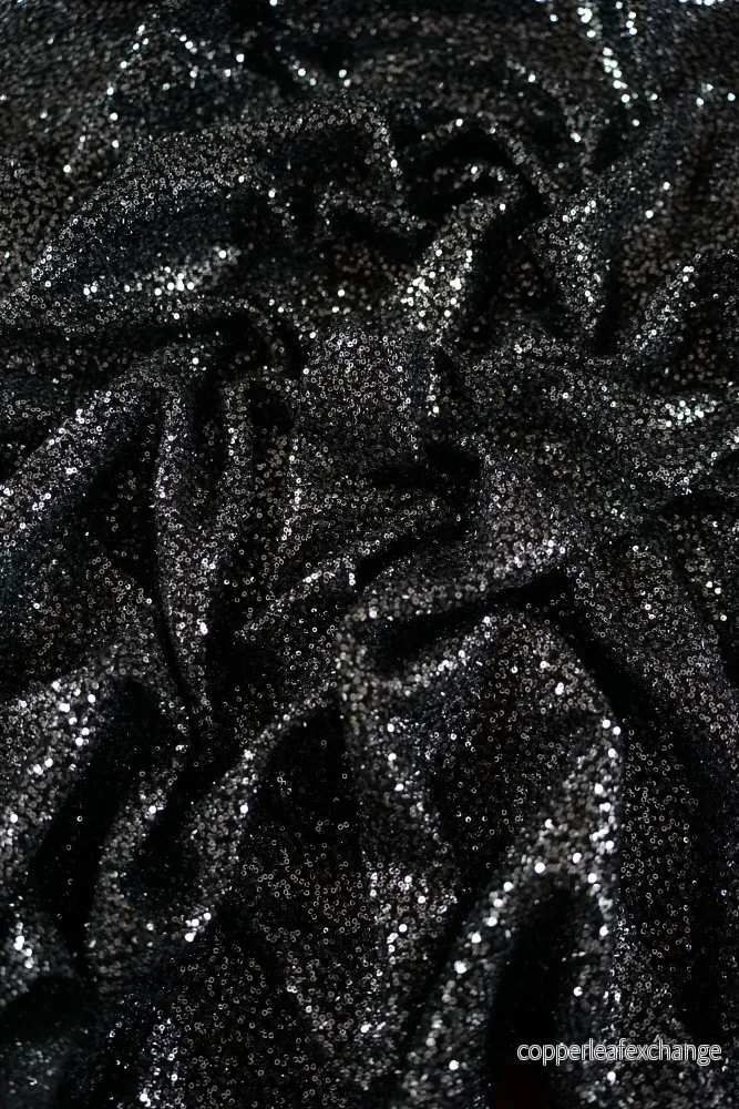 Sequins – Small – Glitter – Black, Silver – 2453 Sequins – Small – Glitter – Black, Silver – 2453
