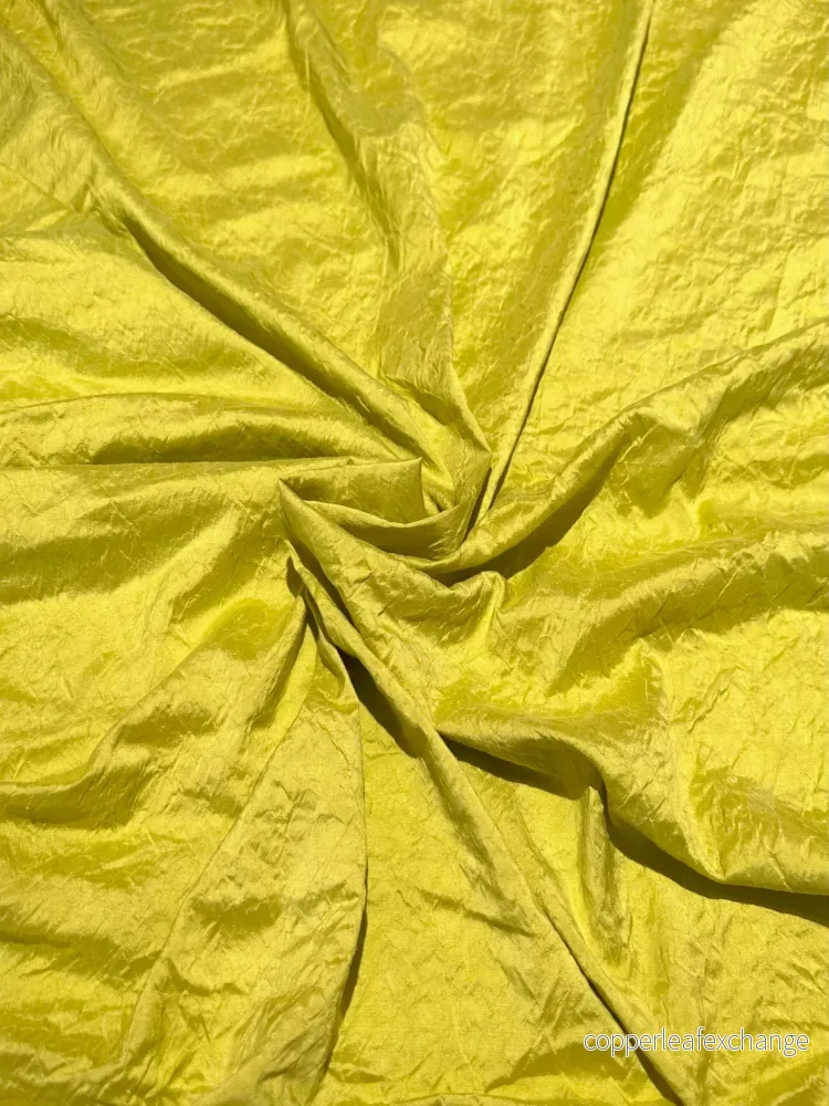 Washed Thai silk Bit approx. 2.5 meters Lime